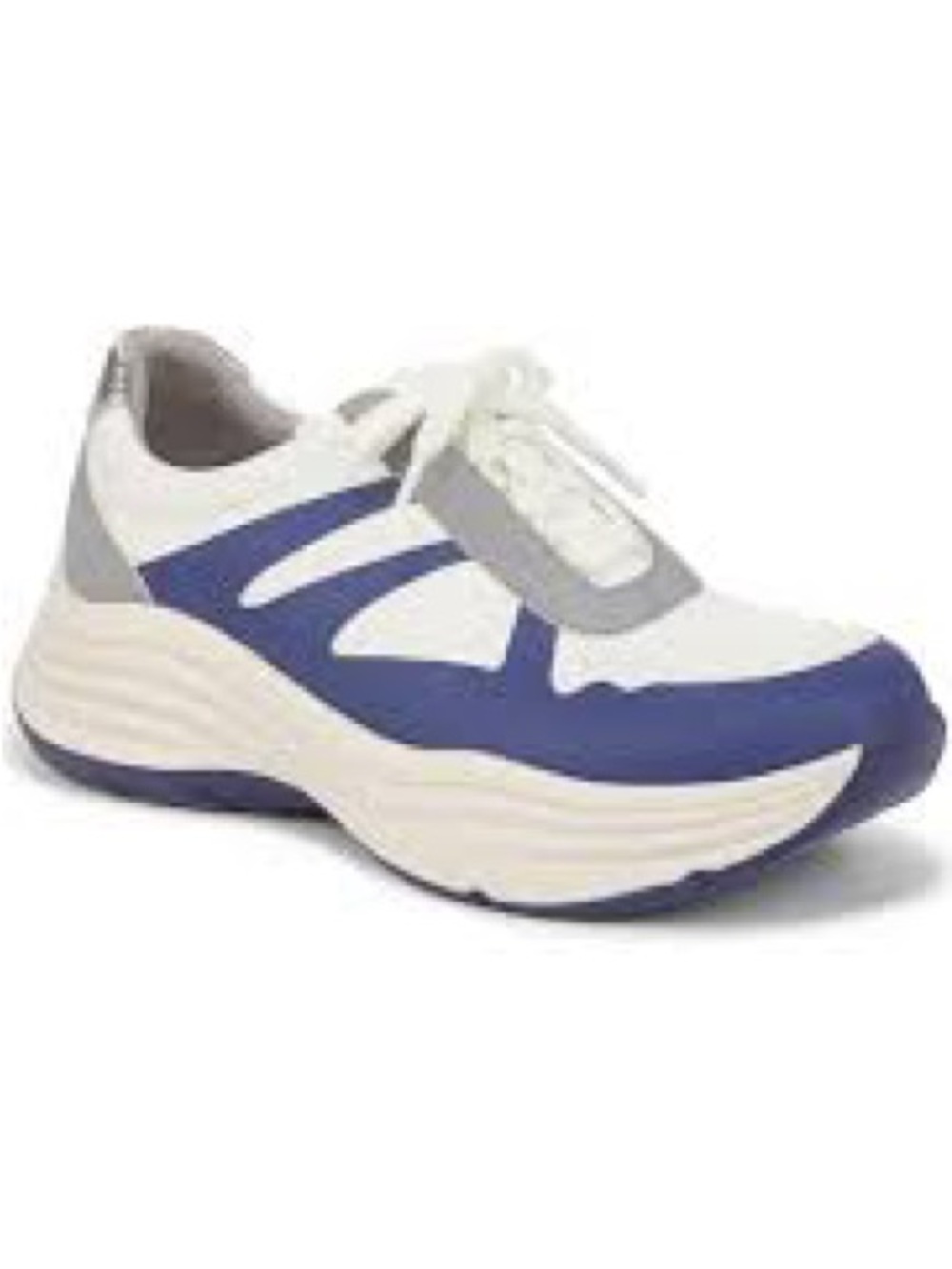 NEW SIZE 6 Bzees  White and Navy Women's Platform Lace-Up Sneakers